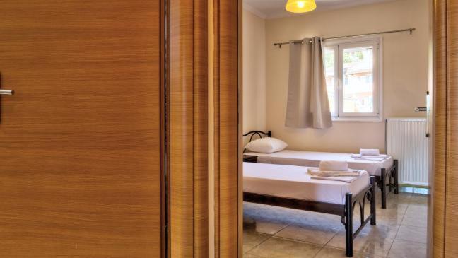 Spiridoula'S Apartments Corfu Perama  Bagian luar foto
